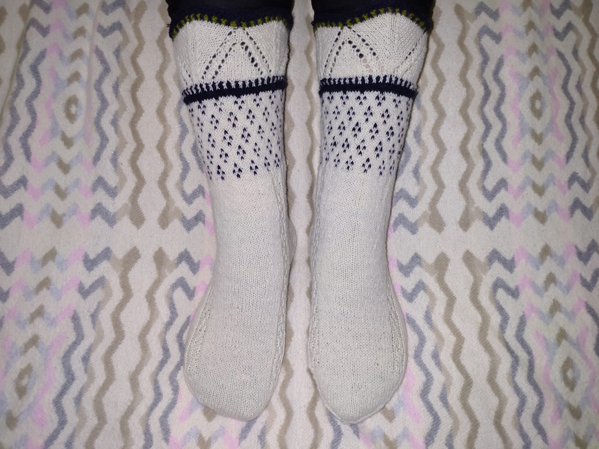 Naiste poolsukad Image